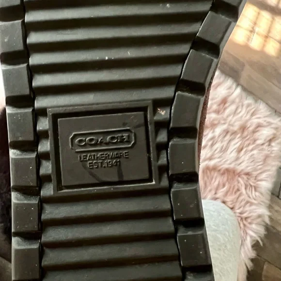 Coach Boots 🥾 - Picture 4 of 9